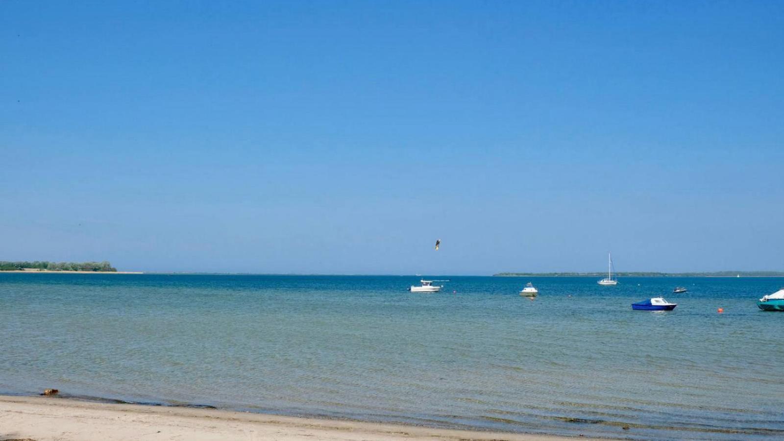 Werder Chalet -- Wolke 7 -- Ostsee-Strand 150M I Sauna I Ekamin I Tiny House Fuer 2 Personen I By "Meyers Am Meer" Boiensdorf Zewnętrze zdjęcie